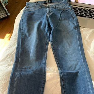 Lucky Brand Jeans with no rips